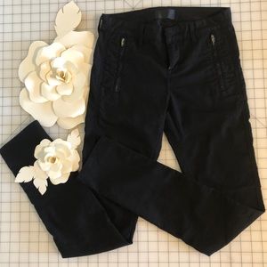Vince Black Pants w/ Front Zipper Details